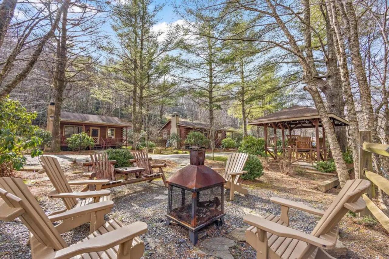 Classic Log Cabin With Fireplace On Quiet River Blowing Rock Eksteriør bilde